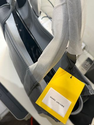 Bolso Marc Jacobs The Tote Bag Gris