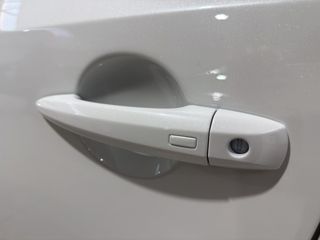 Nissan Qashqai Premiere 140 c.v / HYBRIDO / TECHO