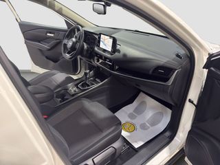Nissan Qashqai Premiere 140 c.v / HYBRIDO / TECHO