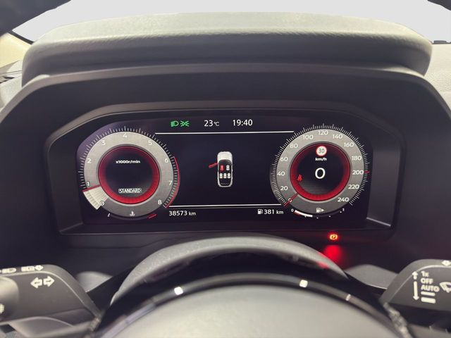Nissan Qashqai Premiere 140 c.v / HYBRIDO / TECHO