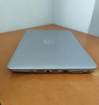Portátil HP EliteBook 820 G3 i5 vpro