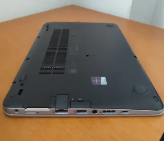 Portátil HP EliteBook 820 G3 i5 vpro