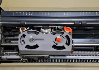 Máquina de escribir Remington Rand BSI
