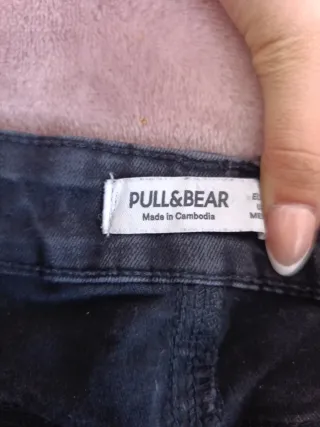 Pantalones vaqueros oscuros