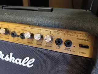 Amplificador Marshall 80V