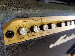 Amplificador Marshall 80V