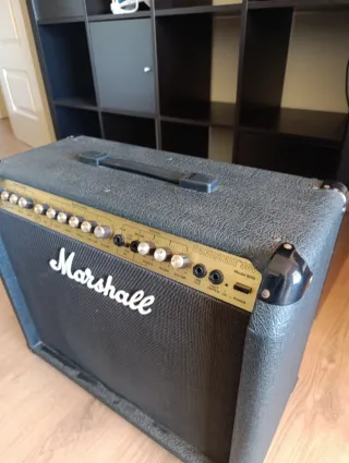 Amplificador Marshall 80V