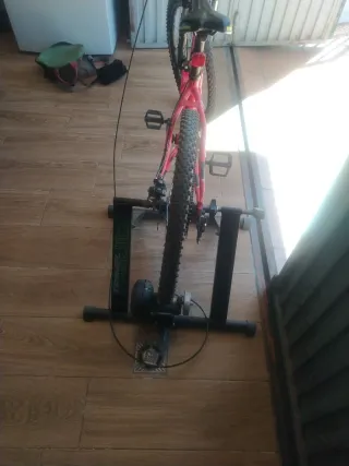 Rodillo Entrenamiento Travel MAG