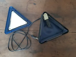 Lampada Daniels triangolare