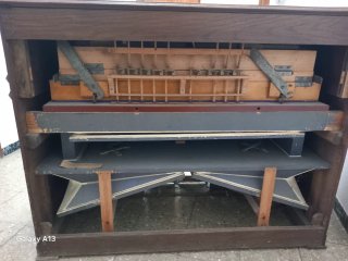 Más fotos Armonium de madera