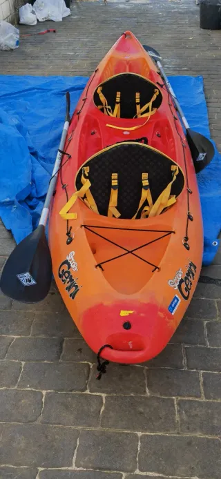 Kayak Perception Gemini 2+1 plazas autovaciable