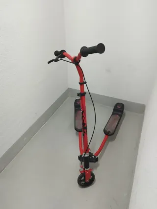 Patinete 3 ruedas rojo