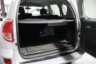 Toyota RAV4 2010 4X4 con solo 94000 KM