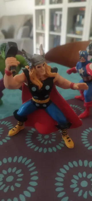 PVC Yolanda Hulk,Thor,Muerte,Daredevil, capitán