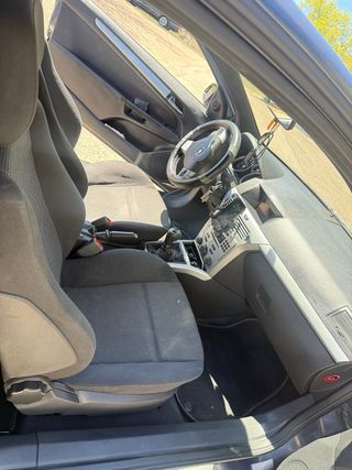 Opel Astra 2007