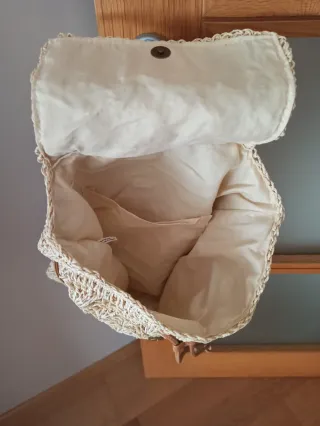Mochila estilo rafia beige