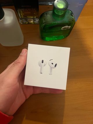 Apple AirPods 4 Blancos
