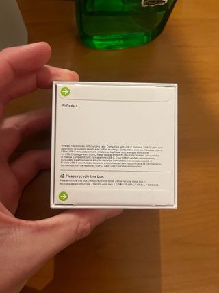 Apple AirPods 4 Blancos