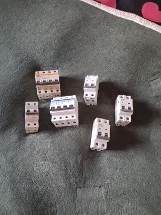 Magnetotérmicos y diferenciales