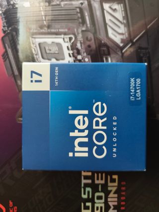 Intel i7 14700K & ROG STRIX Z790E Gaming WIFI II