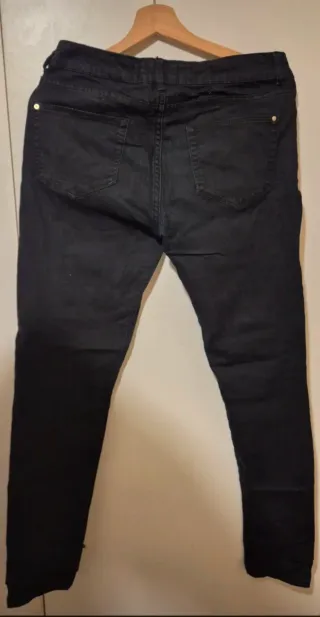 Pantalón vaquero azul marino, modelo Paty.