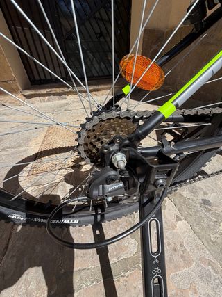 Bici montaña infantil Rockrider casi nueva