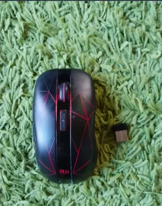 Ratón inalámbrico negro