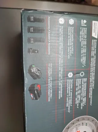 Pistola de impacto nueva