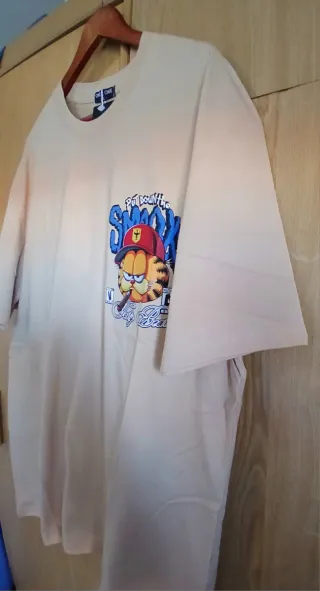 Camiseta Garfield oversize Put Down the Smoke