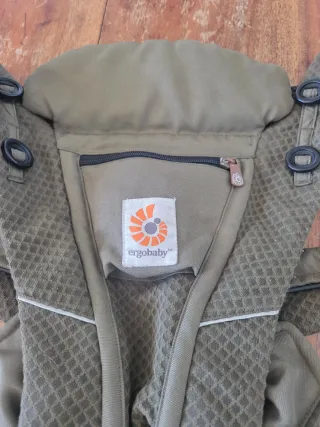 Mochila Portabebés Ergobaby Verde