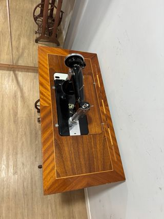 Máquina de coser Sigma antigua