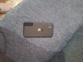 iPhone 11 64GB Negro - Batería 90%
