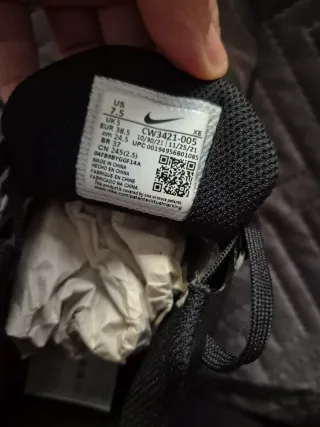 Zapatillas Nike Zoom Winflo Negras