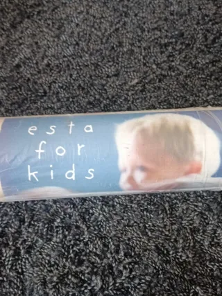 1 rotolo di carta da parati Esta per bambini beige a righe