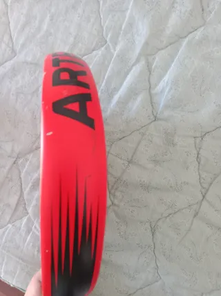 Pala de pádel ARTENGO con funda
