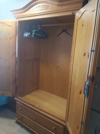 Conjunto Muebles Habitación: Cómoda, Armario y Mes