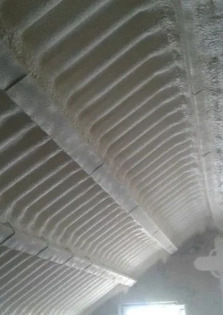 Espuma proyectada para aislamiento