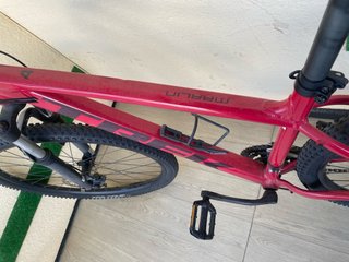 Bicicleta MTB Trek Marlin 4 2022 Roja