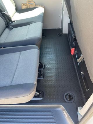 Volkswagen Transporter T6 2016 / 9 PLAZAS