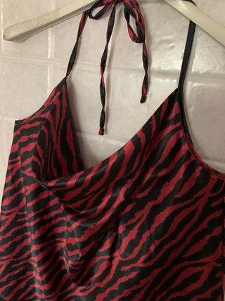 Top senza maniche bordeaux con pizzo nero donna