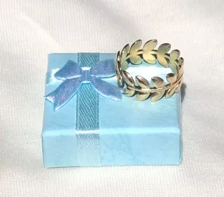 Anillo Triple baño de Oro 18K con diseño de hojas
