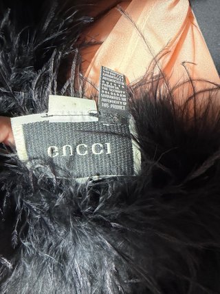 Vestido Gucci Negro Plumas Strapless Talla XS