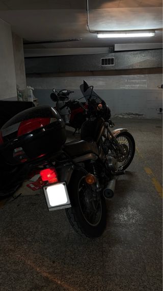 Yamaha SR 250 Speciale Negra