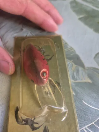 Pack 2 señuelos pesca Jake Predator + Osprey