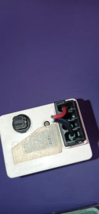 Relojes analógicos del Renault 19 cuatro modelos.