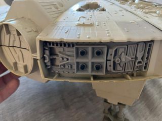 Millennium Falcon + Figure Star Wars