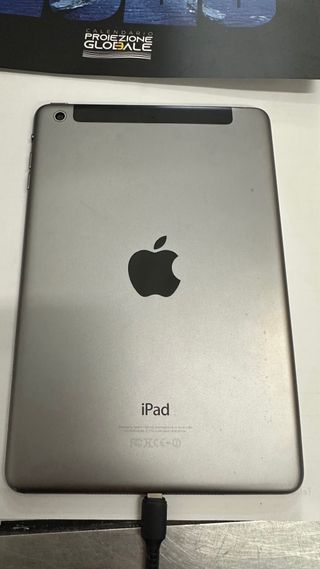 iPad mini 2 16GB Argento