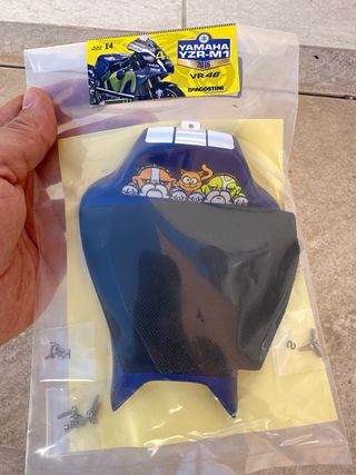 1 entrega Yamaha YZR-M1 Rossi