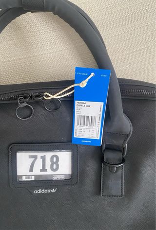 Bolsa Adidas Duffle Luxe Negra + Accesorios