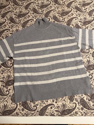Jersey Zara rayas cuello alto gris Talla L
